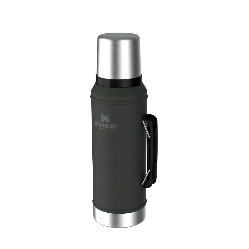 TERMO CLASICO NEGRO STANLEY 950ML